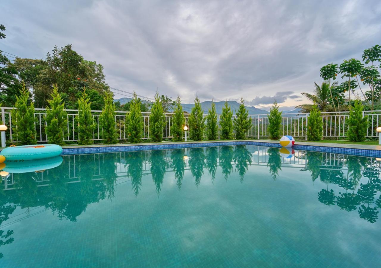 Ice Mist Pool Resort Munnar By Voye Homes Exterior foto
